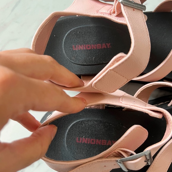 Union Bay Pink Dulce Strappy Platform Sandals - Picture 9 of 16
